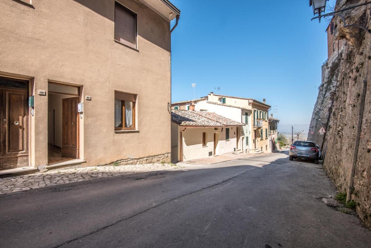 Entro Le Mura Montepulciano Stazione Eksteriør bilde